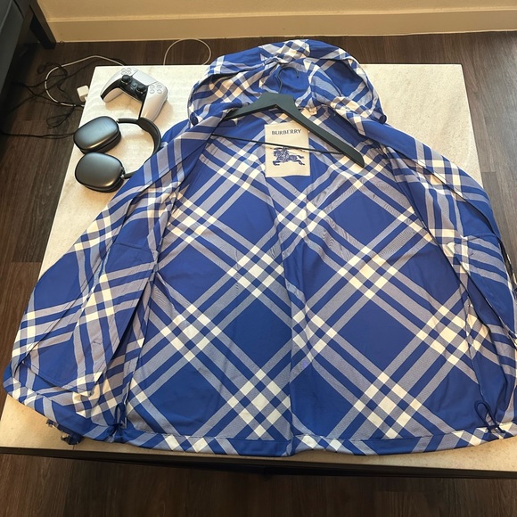 Burberry ss23 blue jacket / coat men’s. - Picture 4 of 9